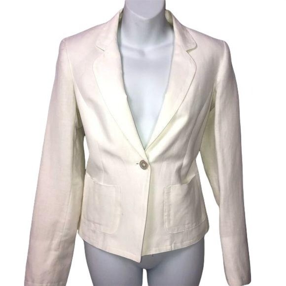 White blazer by Jones New York. Size 4 - Picture 1 of 5